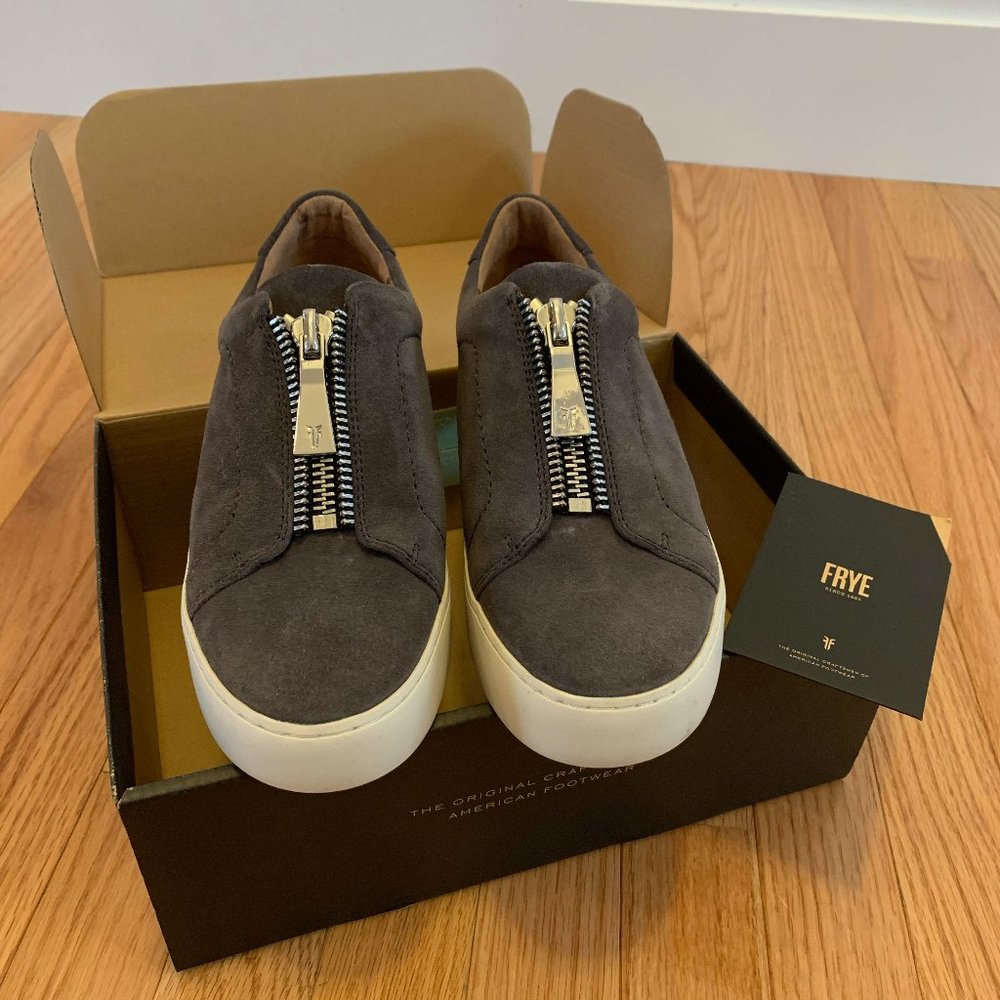 Frye  - Lena Zip Low - Women 7